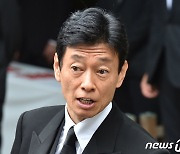 "반도체서 한·중에 공동 대응"…日정부, 8개 기업연합에 6550억 보조