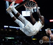 '버틀러 35점' NBA 마이애미, 샬럿을 7연패 늪으로