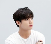 방탄소년단 정국,  청순→섹시 '극강 매력 끝판왕'