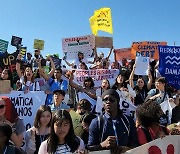 [영상] “선진국, 기후부채 갚아라!”…기후총회 뒤덮은 뜨거운 요구