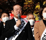 이재명 “이태원 참사 현장 인력 심리치료 지원 명문화해야”