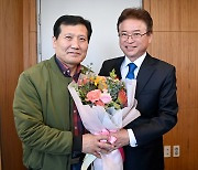 이철우 경북지사, 봉화 매몰 광부 생환 아들로부터 감사 문자 받아