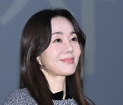 김윤진, 우아하게 미소 [포토엔HD]