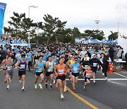 제20회 통일기원 포항해변마라톤대회 성황리 개최