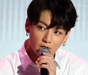 BTS 정국, 카타르 월드컵 개막식 무대 선다