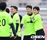 FC클루,'자선 매치 3-0 완승' [사진]