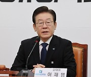 이재명 “‘이태원 참사’ 관련 공직자 사망 비극, 정부가 대책 마련 나서야”