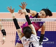 김연경 강력한 스파이크