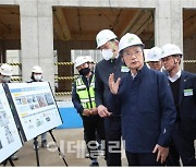 이한준 LH사장 "공공주택 품질개선..국민 주거사다리 회복 앞장서야"