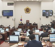 트램·15분 도시 현실성 부족 지적