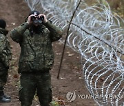 POLAND RUSSIA BORDER MIGRATION