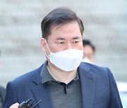 유동규 “배우자에 휴대전화 파기 부탁” 자술서…법원 “구속 후 검찰과 딜, 사실관계 자체에 의문”