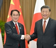 日·中정상회담서 기시다 "北문제, 유엔안보리 포함 중국 역할 기대"