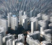 서울 아파트 매수심리 70선 붕괴…10년3개월 만에 최저치 기록
