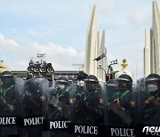 태국서 APEC 정상회의 개막…경찰, 거리 통제