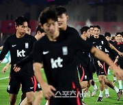 [포토] 축구대표팀 '밝은 분위기 속 훈련'