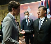시진핑, 캐나다 총리에 “대화내용을 왜 공개했나” 따져