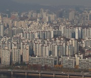 고금리에 저당잡힌 부동산···"집도 전세도 안 산다"