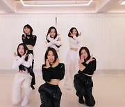 퀸즈아이, 'Before&After'로 단짠 매력...신인이 이렇게 완벽해?