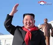 북한 "더 혹독한 난관 놓일 수도…새 시대정신 창조해야"