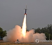 INDIA SPACE ROCKET
