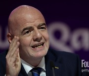 ‘인권 문제’ FIFA 인판티노 회장 적반하장, “카타르 비난 마라”