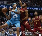 Hornets Cavaliers Basketball