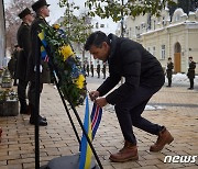 우크라이나 키이우 찾은 리시 수낵 영국 총리