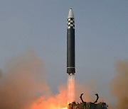 북한 "핵 선제타격, 미국 독점 아냐…후대 위해 강화"
