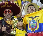 WCup Qatar Ecuador Soccer