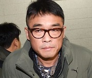 "강간 인정할 자료 부족" 김건모, 성폭행 혐의 완전히 벗었다
