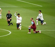 잉글랜드, 월드컵서 ‘무릎 꿇기’ 퍼포먼스