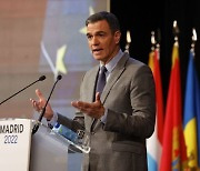 스페인 "우크라에 러 전범 조사 도울 경찰 파견할 것"