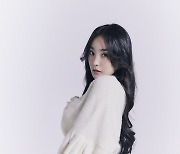 [화보] 나현 “걸그룹 소나무 데뷔 계기? 화려한 무대의상 등 아이돌에 대한 꿈 컸어”