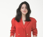이영애, '마에스트라'로 안방극장 컴백…여성 지휘자 변신