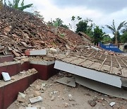 인니 서자바서 규모 5.6 지진…당국 "사망자 46명 이상" [종합]