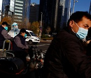 中 수도 베이징 감염자 1000명 육박···다시 조이는 방역 고삐
