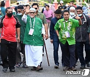 말레이시아에서 이슬람정당 약진 총선 후 게임·술 주가 폭락…왜?