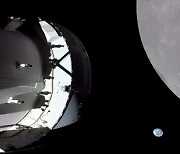 오리온 우주선, 달 표면 130km 위까지 성공적으로 날았다 [우주로 간다]