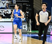 1라운드 MVP ‘퀸’ 김단비 “우리은행 농구 재밌어”