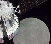 달 최근접한 오리온, 이번엔 '달 뒷면'서 셀카 찍었다