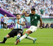 사우디 첫 이변 주인공 됐다… 아르헨티나에 2-1 승