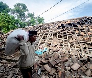 인도네시아 지진 사망자 268명으로 늘어