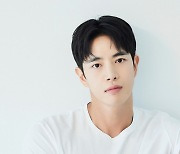 ‘카지노’ 이해우, 사람엔터와 전속계약…조진웅·최원영과 한솥밥[공식입장]