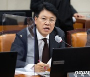 선거여론조사 응답률 5% 미만 제한…장제원, 공직선거법개정안 발의