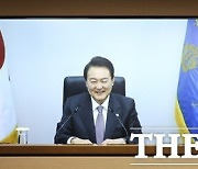 尹대통령, '테슬라' 머스크와 화상 면담서 '한국 투자' 요청