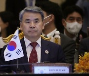 한중 국방장관회담 개최… 韓 "北 핵 문제 해결, 中이 건설적인 역할해야"
