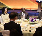 尹대통령 "韓, 아프리카 기여 확대…4차산업 인재 육성 프로그램 지원"