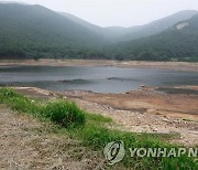 이상민 행안장관, 완도군 금일도 찾아 남부지역 가뭄실태 점검
