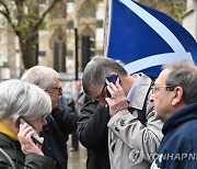 스코틀랜드 독립투표 대법원서 막혀…"영국 정부 동의 있어야"